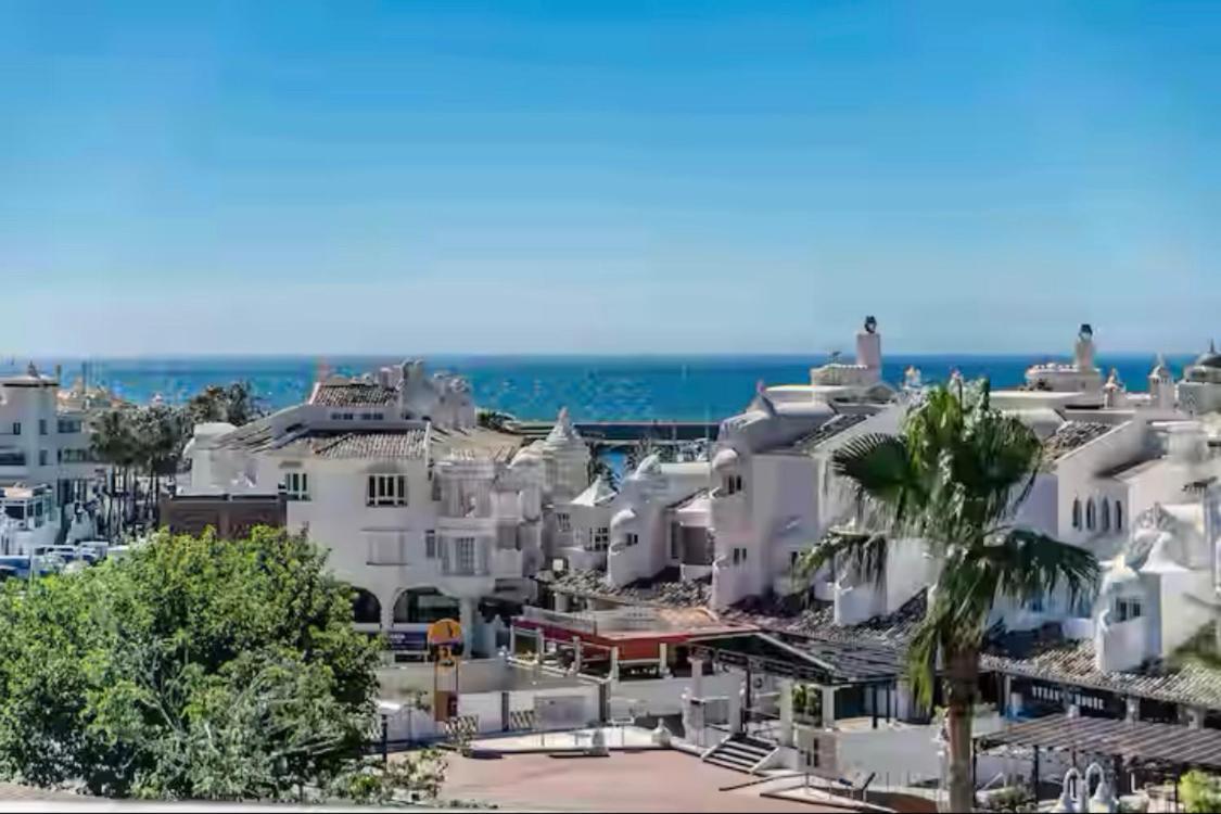 Apartamento Superior Alay En Puerto Marina Playa Benalmadena Exterior photo